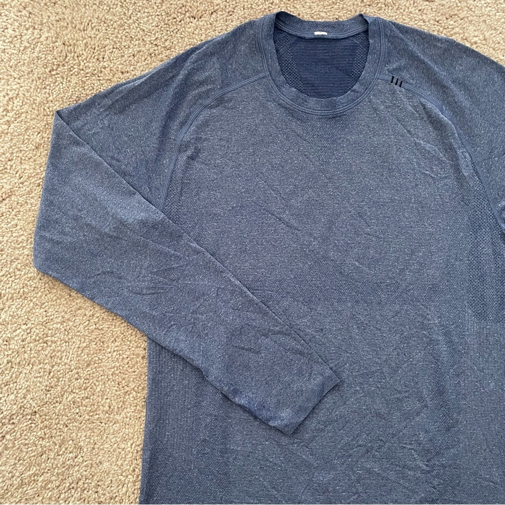 Men’s Lululemon Athletica Long Sleeve Shirt Medium